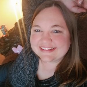 Meet your Posher, Brittni
